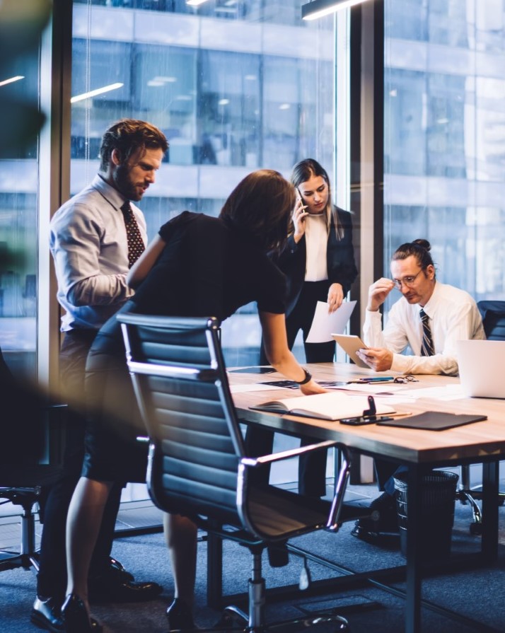 Consulenti Credif al lavoro su finanziamenti e soluzioni di credito per le PMI